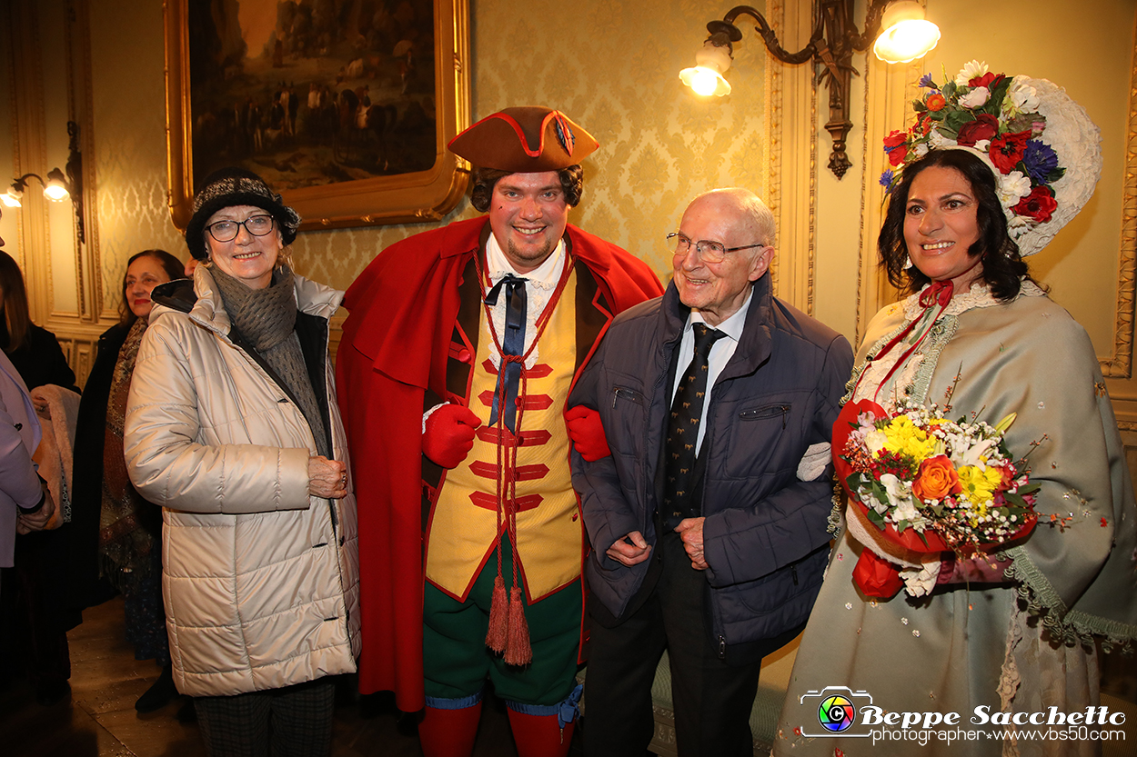 VBS_3666 - Investitura Ufficiale Gianduja e Giacometta Famija Turineisa - Carnevale di Torino 2024.jpg